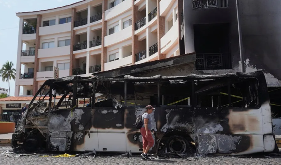 Mexico Tourists Hide in Tapalpa as Mencho Hunt Turns Roads Ashen
