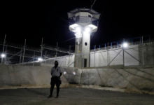 El régimen de excepción en El Salvador enfrenta un creciente escrutinio por derechos humanos