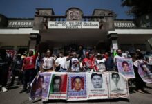 México reabre Ayotzinapa y América Latina escucha el viejo silencio