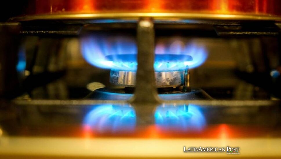 El sueño del gas de cocina gratuito en Brasil enfrenta una dura presión en año electoral