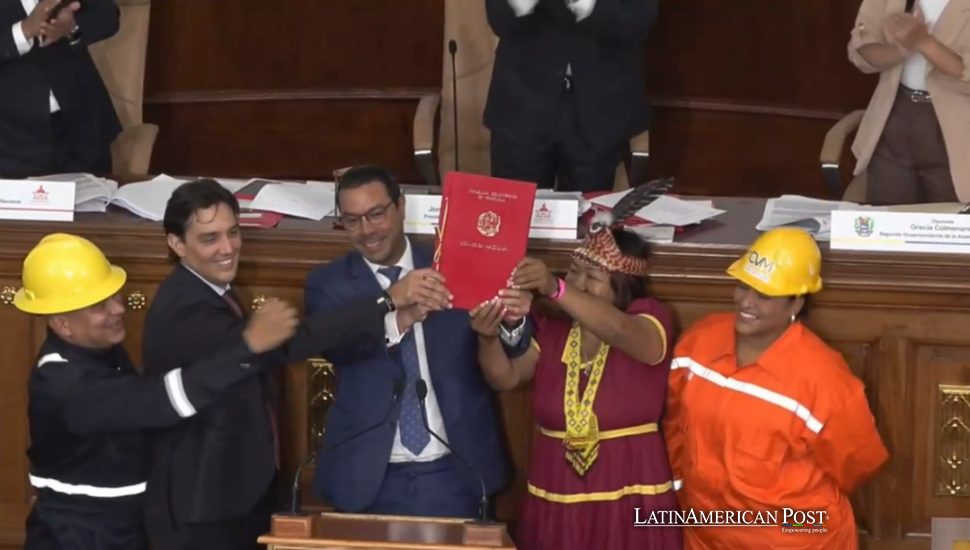 Venezuela reescribe las reglas mineras mientras sus viejas sombras aún se benefician Venezuela reescribe las reglas mineras mientras sus viejas sombras aún se benefician