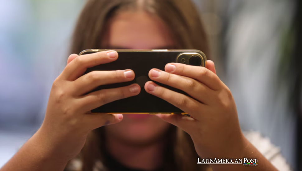 Latin American Teens Push Social Media into a Brain Reckoning