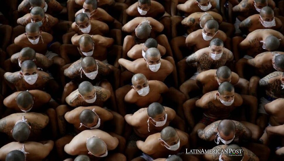 El Salvador Tests Justice by Trying 486 Suspects All Together