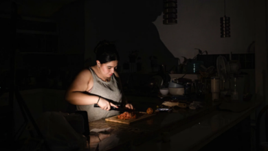 Venezuela’s Blackout Economy Tests Promises of a Brighter Future