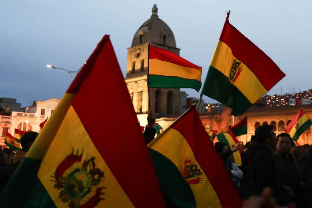 Bolivia Roadblocks Bite Back as Paz Faces Emergency Rule Reckoning