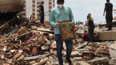 La Guaira Listens for Life as Venezuela’s Quake Grief Deepens