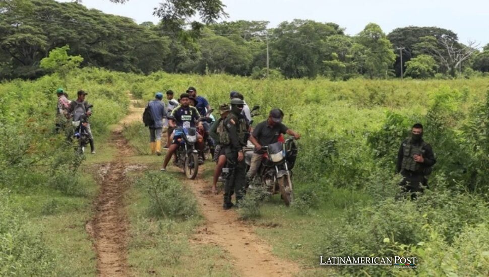 Colombia recupera hacienda paramilitar mientras campesinos siembran un nuevo futuro