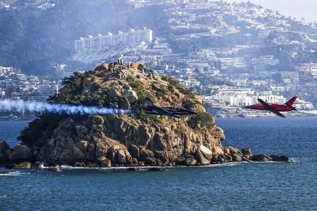 Acapulco Tourism Dream Collides with Cartels, Storms, Fear, and Silence