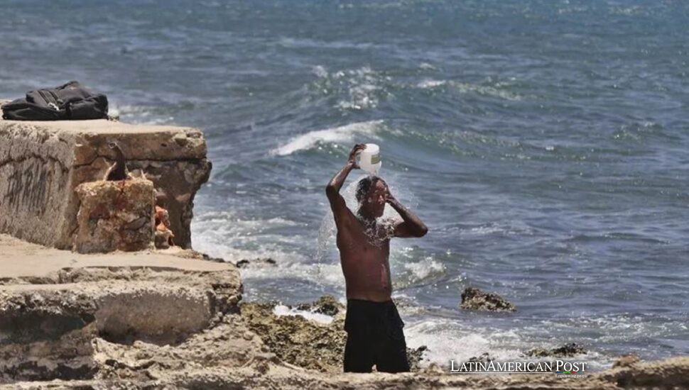 Cuba Blackouts Turn Havana Beaches Into the Summer’s Last Resort