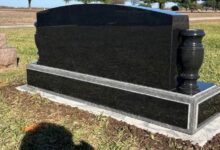 Lápidas de mármol: lo que una asesora de monumentos les dice a las familias antes de comprar