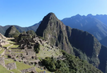 Perú observa cómo un incendio forestal en Machu Picchu vuelve a poner en riesgo el sustento del turismo