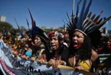 América Latina cuenta el crecimiento mientras las tierras indígenas siguen sangrando en silencio