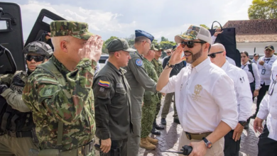 El primer mes de De la Espriella en Colombia pone a prueba la fortaleza ante la crisis y la guerra