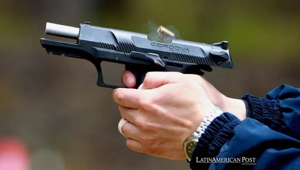 Colombia vuelve a dar importancia a los permisos de armas sin dar carta blanca a los criminales