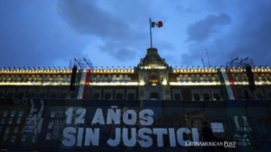 México rastrea teléfonos de Ayotzinapa hasta funerarias y una comisaría de Iguala