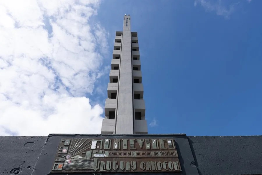 La Torre de los Homenajes en el estadio Centenario de Montevideo, Uruguay. EFE/Diego Lafalche