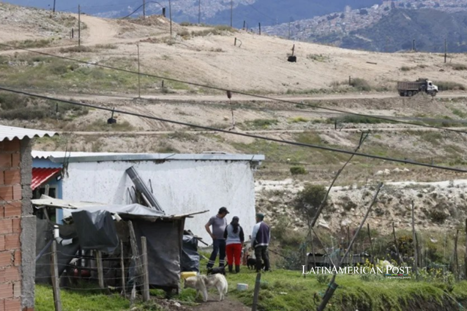 Bogotá Builds Mountains of Trash While Its Rural Neighbors Keep Losing Ground
