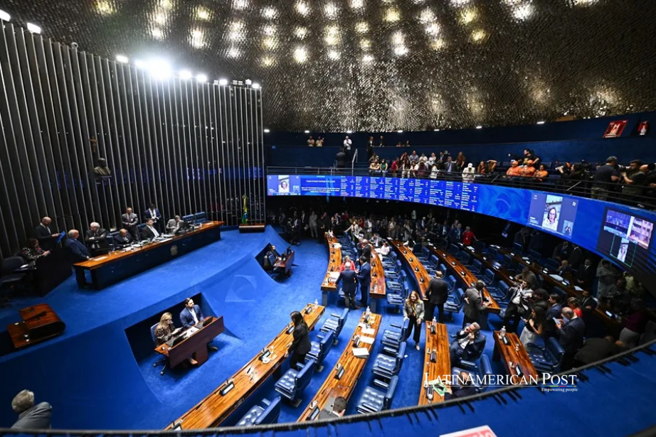 Brazil Cuts Working Hours as Lula Races to Beat the Election Clock