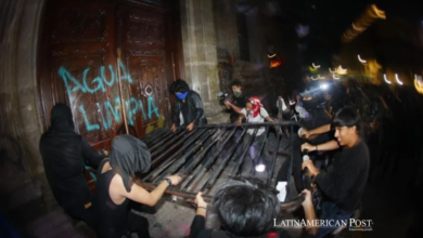 Guadalajara Cannot Wash Away Its Water Crisis by Scrubbing Graffiti from Walls