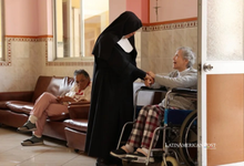Pope Leo XIV’s Visit Offers Peru’s Elderly a Brief Respite from Enduring Loneliness