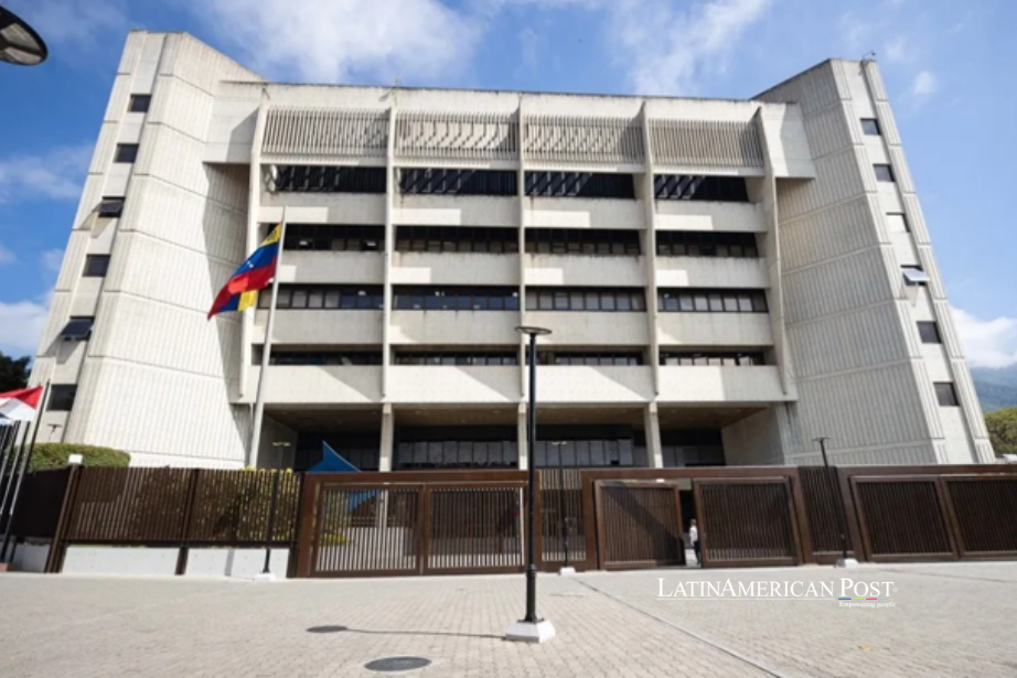 Venezuela promete reformar la ley contra el odio tras silenciar a la oposición