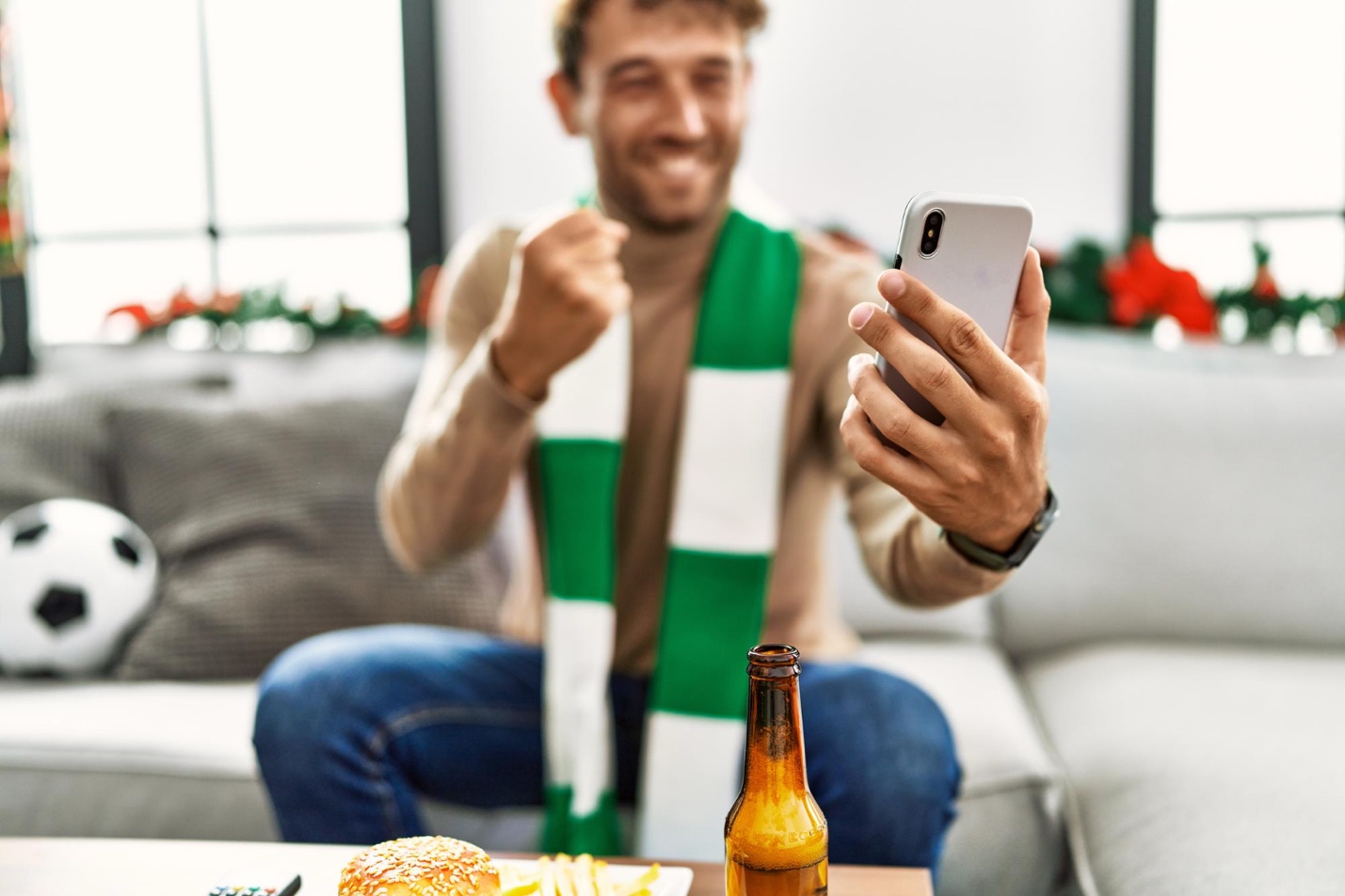 Smartphone showing a blocked online betting site in Brazil following Provisional Measure